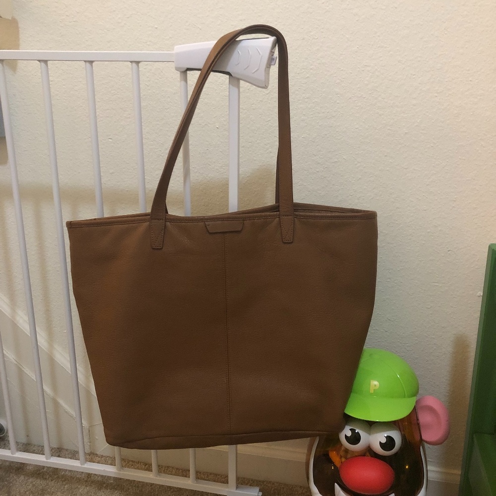 Leatherology Zippered Downtown Tote Bag, Brown